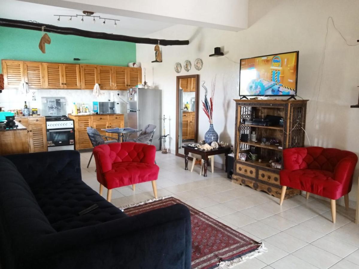 Mavericks Convenient Cozy Loft In Diani'S Cbd Укунда Экстерьер фото
